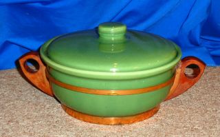 Vintage “bauer Pottery” Dark Green Glaze Pot With Teak Wood Handles & Lid Look