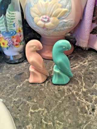 Vintage Shawnee Pottery Pink & Blue (USA) Parakeet Parrot Bird Figurines QTY - 2 2