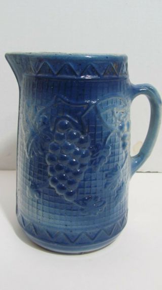 Ca 1800 Antique Grape Vine Blue White Milk Water Stoneware Pitcher 8.  25 Tall