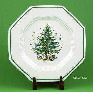 Nikko Christmastime: 10 7/8 " Octagonal Dinner Plate,  259