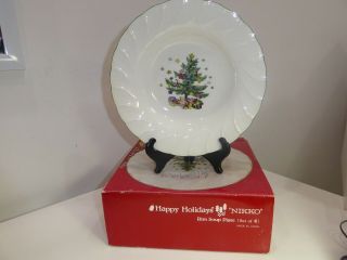 Box Set Of 4 Nikko Happy Holidays Rim Soup Plates Christmas Tree Swirl Rim