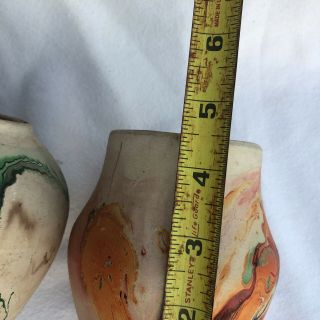 2 Vintage Nemadji Swirl Pottery 4 1/2” Vases 5