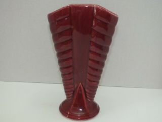 Vintage Shawnee Pottery Vase 809 Made In Usa - Burgundy No Chips Or Cracks