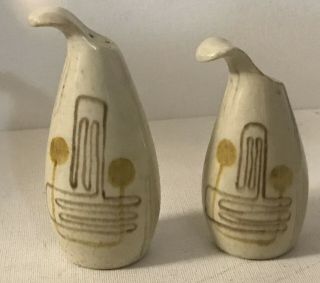 Great Rare Mid - Century Modern “crazy Rhythm” Salt & Pepper Shakers By Red Wing