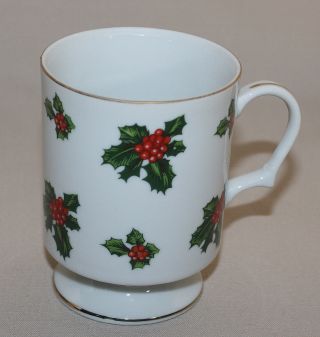 Lefton Holly Footed Mug Christmas Pedestal Coffee Cup Hand Painted Red Berries
