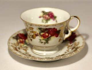 Vintage Tea Cup And Saucer Royal Sealy China Japan Roses Gold Trim