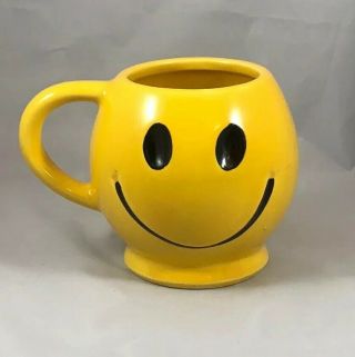 Vintage Mccoy Pottery Yellow Smiley Face Coffee Mug Cup