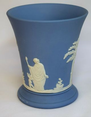 Vtg Wedgwood Blue Jasperware Classic Scene Vase 3 7/8 Inch 1956