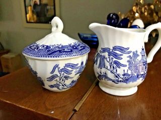 Blue Willow Sugar Bowl With Lid And Creamer Churchill England