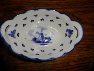 (2) Blue and White Oblong Dutch Bowls,  heart cut outs,  Approx 5 3/4 in long, 2