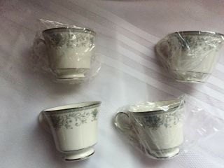 4 Carico Fine China Tea Cups.  Tivoli.  7954.  Japan.