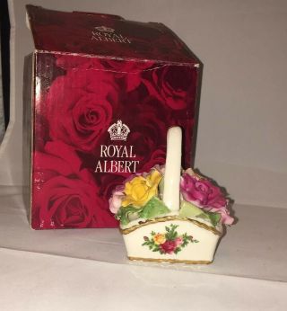W/ Box Royal Albert Old Country Roses Ocr Dresser Flower Basket 3d Music Box