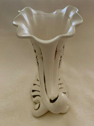 Red Wing Pottery 1098 MAGNOLIA Cornucopia Flower Vase - Horn of Plenty 3