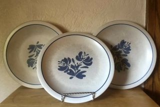 Pfaltzgraff Yorktowne Dinner Plates Set Of 4 Vintage 10 1/4 " Diam Colonial Blue
