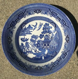Churchill England Blue Willow Large Round Serving Bowl 9.  5 "