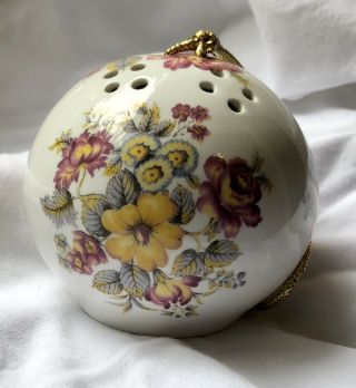 Roy Kirkham Pottery - Woods Of Windsor - Potpourri Bulb Ornament Fine Porcelain