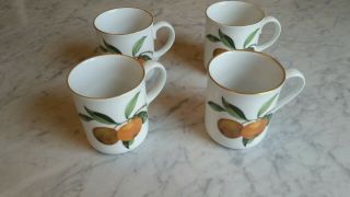 Set Of 4 Royal Worcester Porcelain Evesham Vintage Mugs Cups Euc Peaches