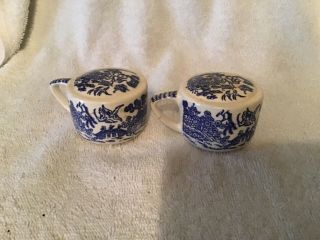 Royal China Blue willow pattern Salt & Pepper Shakers 3