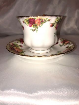 VINTAGE ROYAL ALBERT OLD COUNTRY ROSES TEA CUP & SAUCER, 5