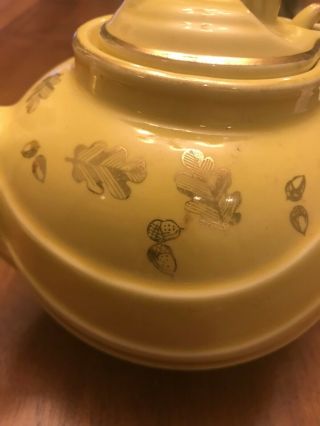 Vintage HALL China 6 cup Teapot Tea Pot 0799 Yellow Gold Oak Leaves hinged lid 2