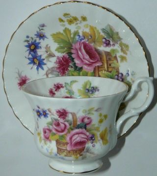 Tea Cup & Saucer Royal Albert Bone China - Wicker Basket Full Of Flowers