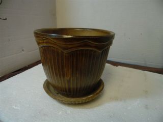 Vintage Mccoy ? Brown Planter With Attached Saucer Mcp Usa 635