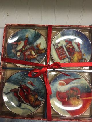 Susan Winget Certified International Enchanted Santa Set Of 4 Small Plates Nib