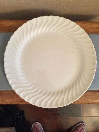 Sheffield " Bone White " Usa Swirl Rim Round 12.  5 " Chop Plate Platter Ivory Euc