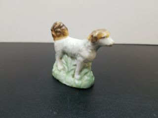 Small Staffordshire Spaniel Dog Primitive Figurine 2.  25 " X 2.  25 " In Grass