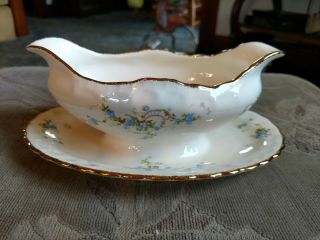 Pope Gosser Fleurette Gravy Boat With Attached Plate
