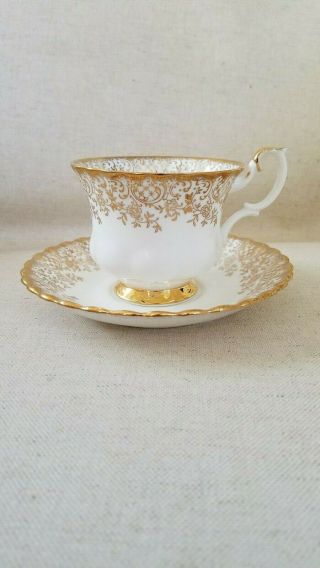 Royal Albert Gold Lace Fine Bone China Tea Cup & Saucer Made In England