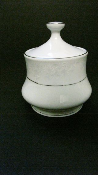 Fine China Pearl Liling White/silver Floral Sugar Bowl