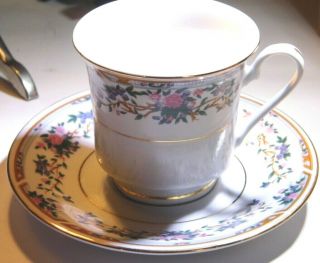 Vintage Truly Tasteful Fine China Teacup Saucer Set Floral Gold Trim Coffee Tea