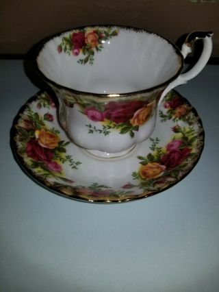 Royal Albert Old Country Roses Tea Cup And Saucer England