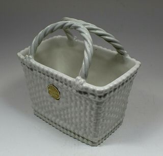 Vintage Mottahedeh Design Italy Ceramic Handled Basket