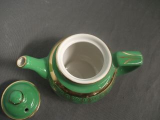 VINTAGE HALL TEAPOT WITH LID - 2 CUP - 012 - GREEN & GOLD - USA - 3 1/2 