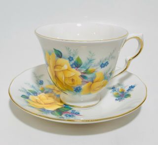 Queen Anne England Bone China Tea Cup And Saucer Set 8518 Yellow Flowers
