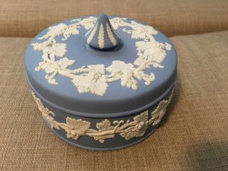 Vintage Rare Wedgwood Pastel Blue Jasperware Round Trinket Box W/lid