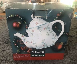 Pfaltzgraff Winterberry 4 Cup Teapot Nib