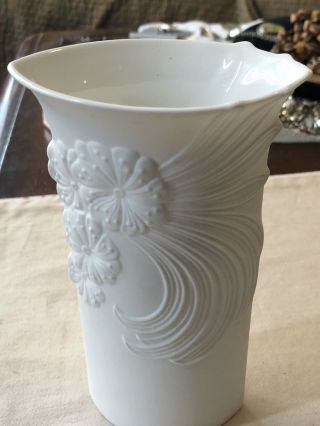 Vintage Kaiser W Germany Bisque Porcelain Vase Mid Century Modern Floral - Minty