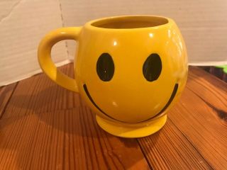 Vintage Mccoy Pottery Yellow Smiley Face Coffee Mug Cup