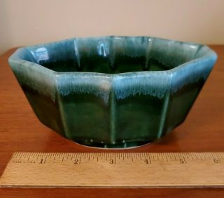 Hull Planter Art Pottery 447 Usa Green Drip Small 5.  5 "