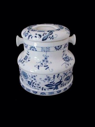 Vienna Woods Fine China Blue Onion Double Handled Large Canister Cookie Jar