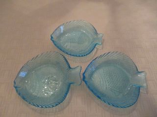 Set Of 3 Turquoise Glass Fish Plates,  7 - 1/2 " Wide X 6 - 3/4 "
