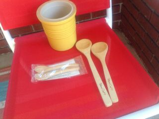 Pampered Chef Family Heritage Stoneware Yellow Crock Utensil Holder With Liner