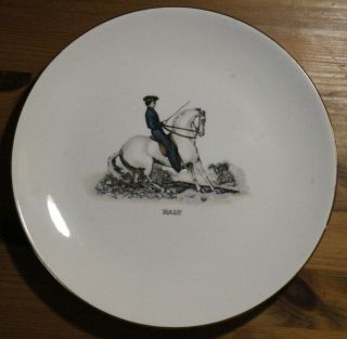 Homer Laughlin Rhythm Equestrian Dinner Plate “halt” White W/gold Trim Vintage