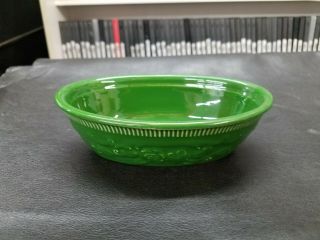 Oven Serve Ware,  Homer Laughlin,  Small Oval Baker,  Embossed Green 6x4x2