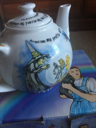 NOS 2011 Paul CARDEW Design - WIZARD OF OZ Teapot TOTO Lid - 2 Cup Tea Party 4