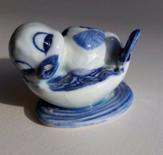 Delft Bird In Nest Hand Painted Blue White Porcelain Holland Dutch Figurine