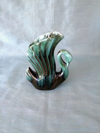 Vintage Blue Mountain Pottery Canada (BMP) Swan Winged Vase 3